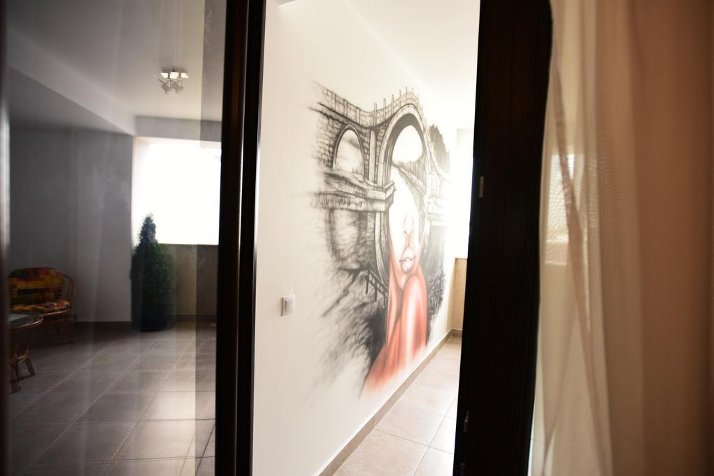 La Rocca Boutique Hotel Craiova Eksteriør bilde