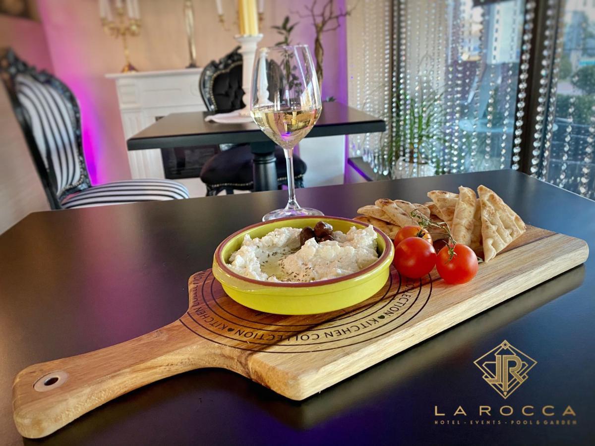 La Rocca Boutique Hotel Craiova Eksteriør bilde